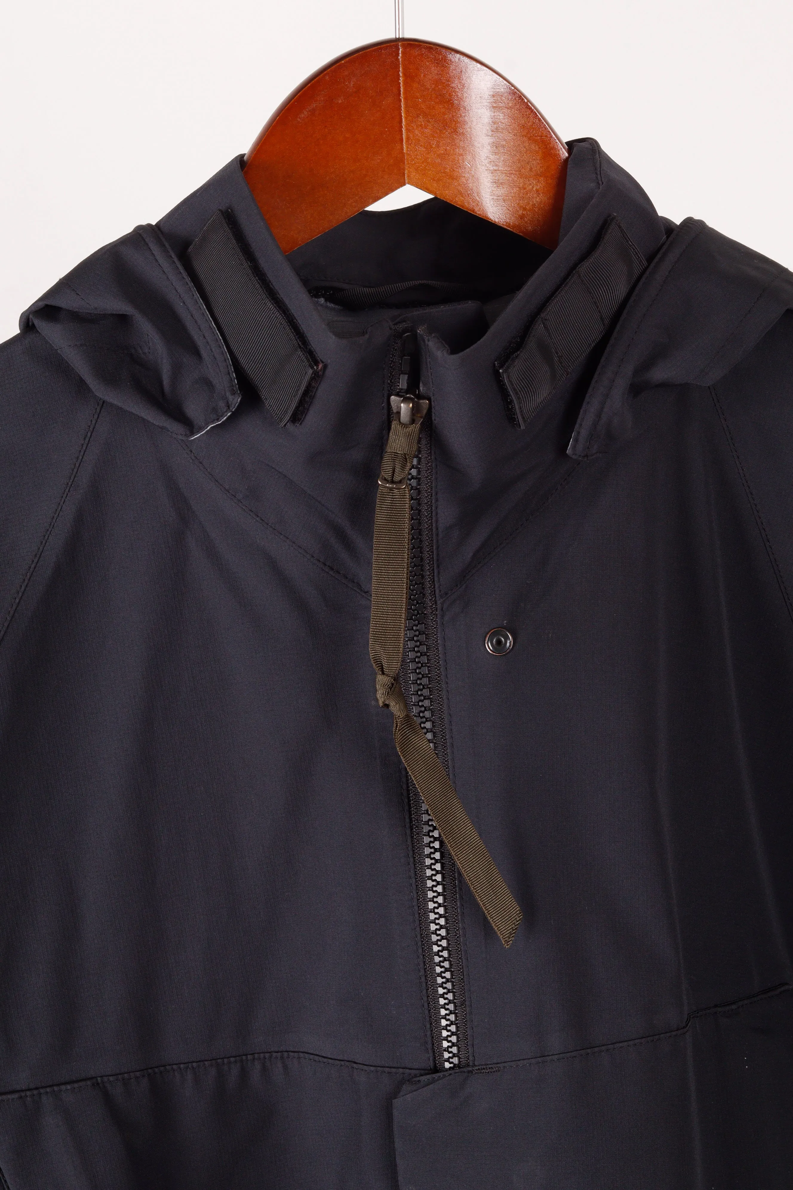 Acronym SS22 'J96-GT GORETEX Pro Hardshell' Jacket Black (2022)