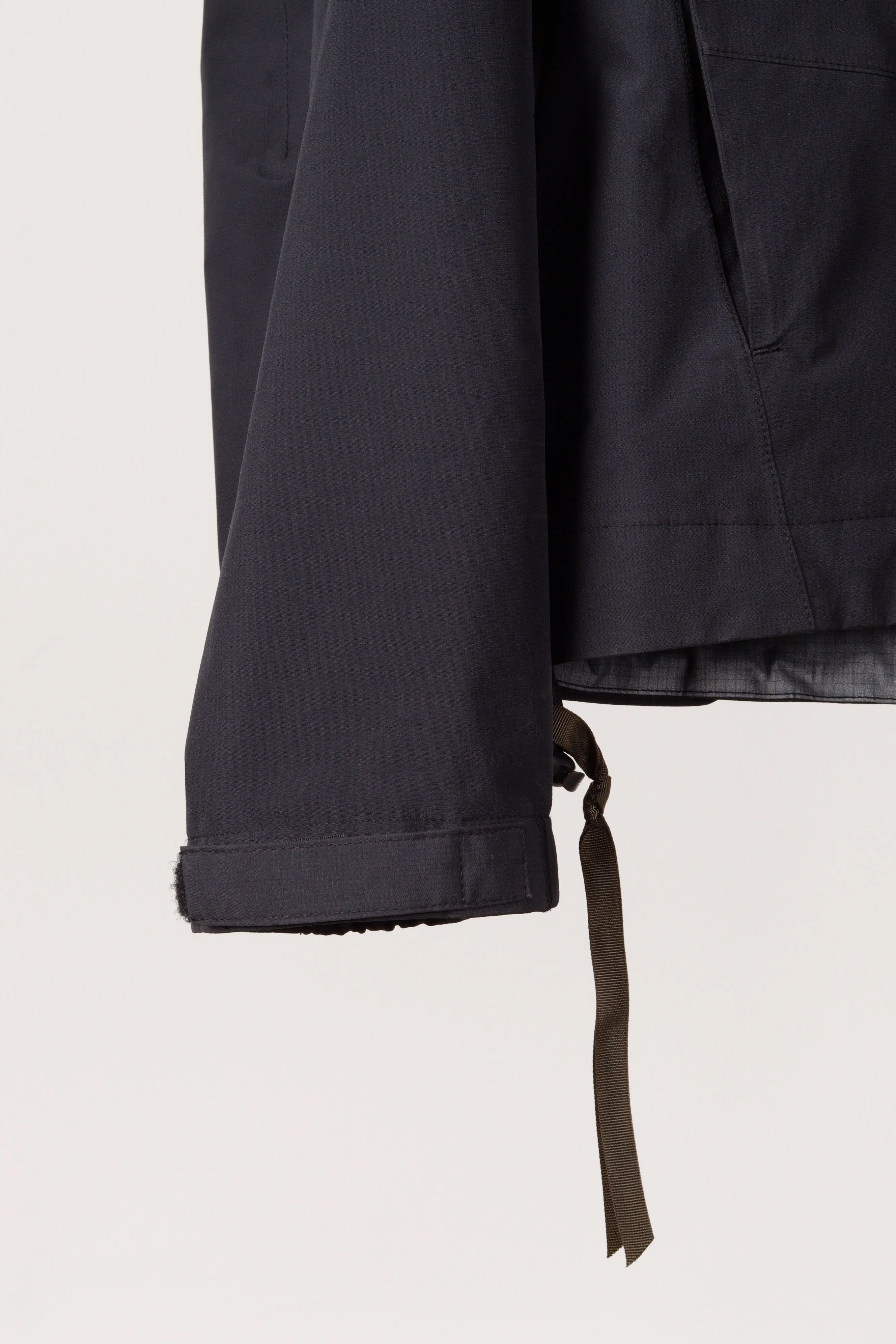 Acronym SS22 'J96-GT GORETEX Pro Hardshell' Jacket Black (2022)