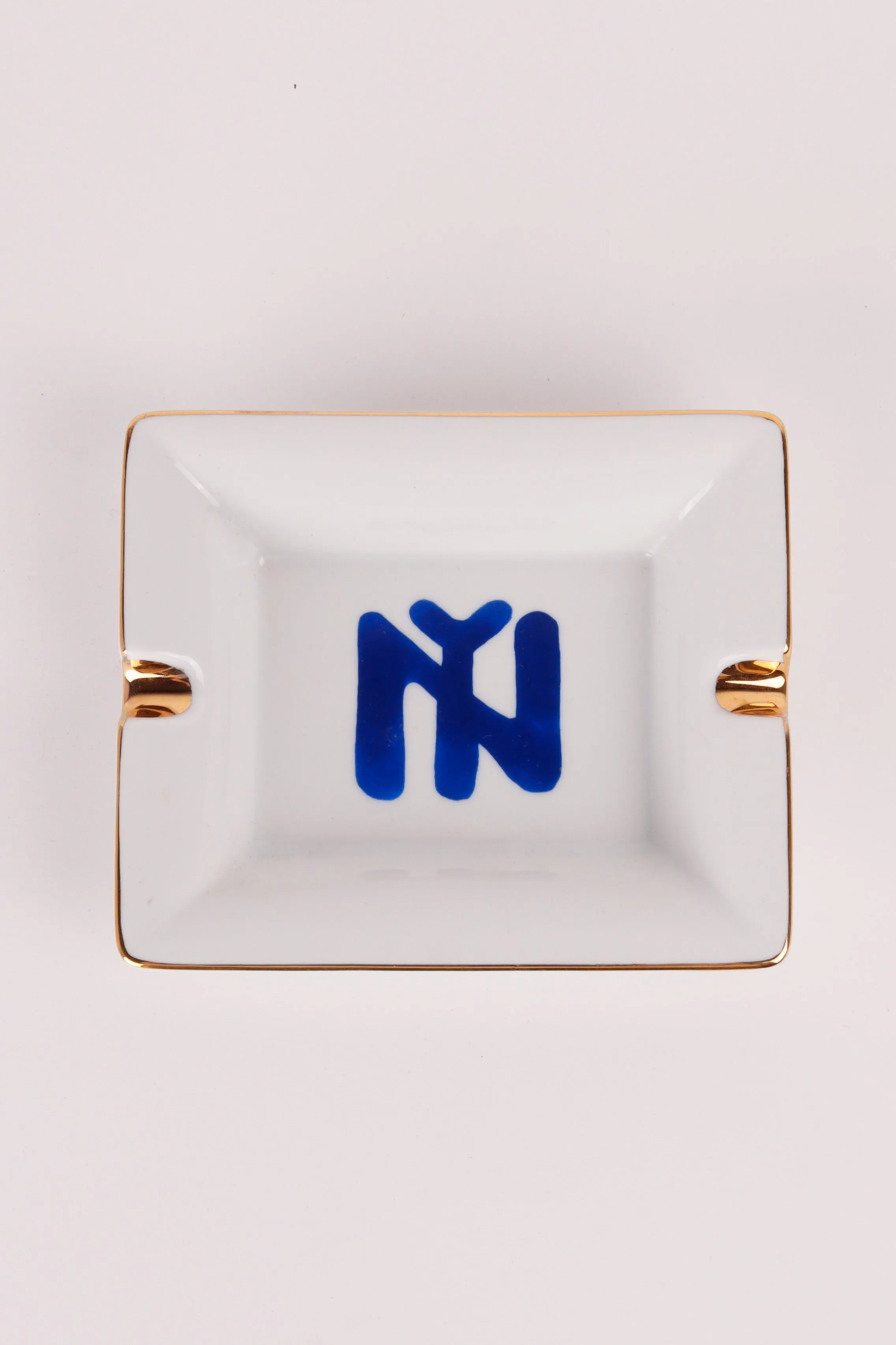 Aim Leon Dore FW22 'NY' Porcelain Ashtray (2022)