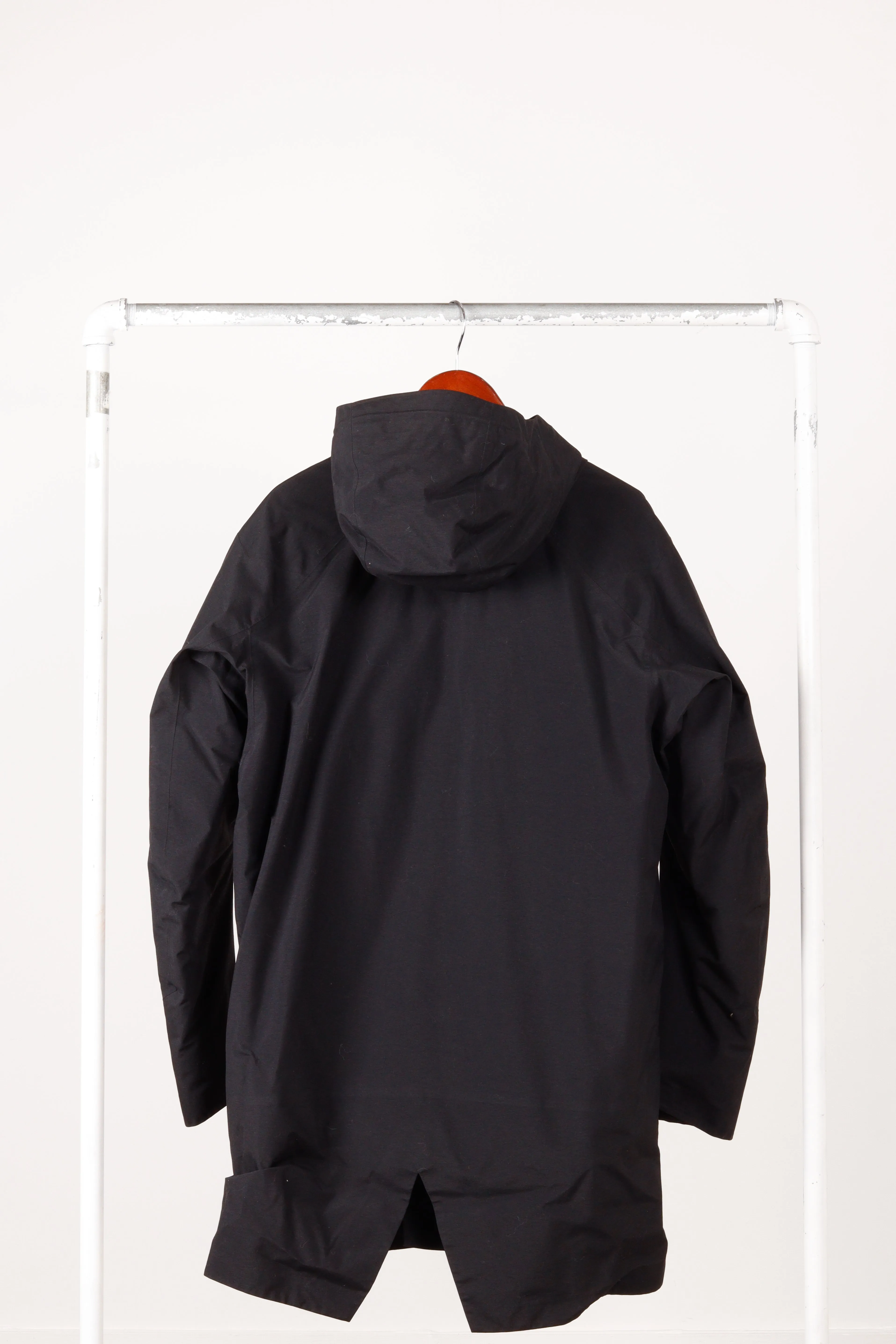 Arc'teryx Veilance FW21 'Monitor' Down Coat Black (2021)