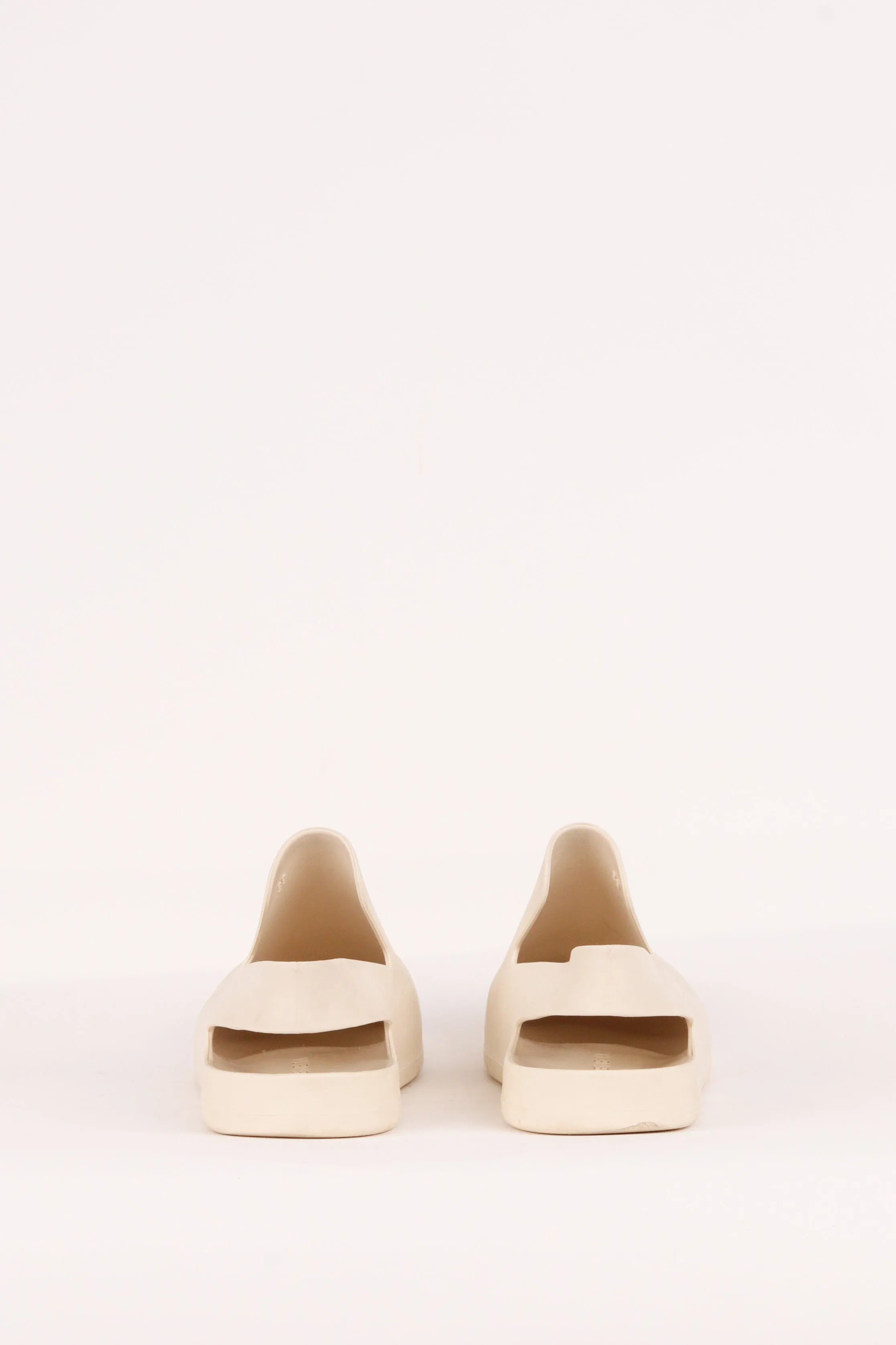 Bottega Veneta SS21 'Slingback Puddle' Loafers Sea Salt Beige (2021)