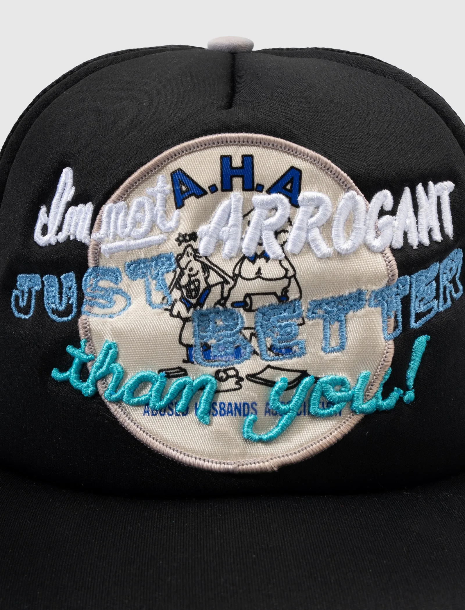 EMBROIDERED VINTAGE HAT