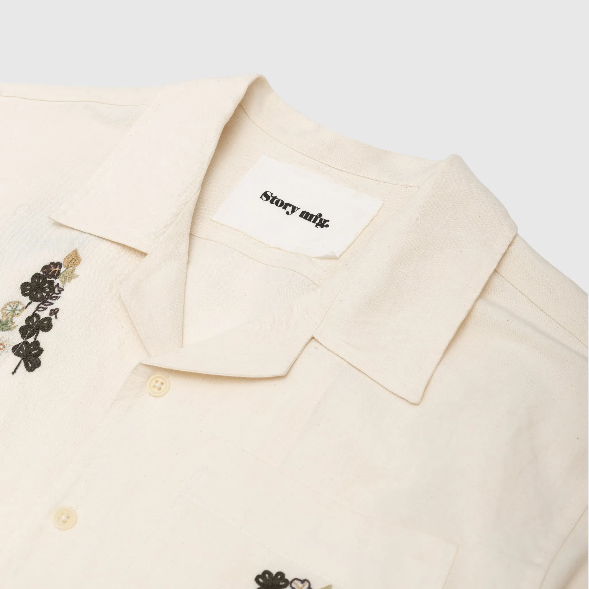 GREETINGS S/S SHIRT CLOVER EMBROIDERY