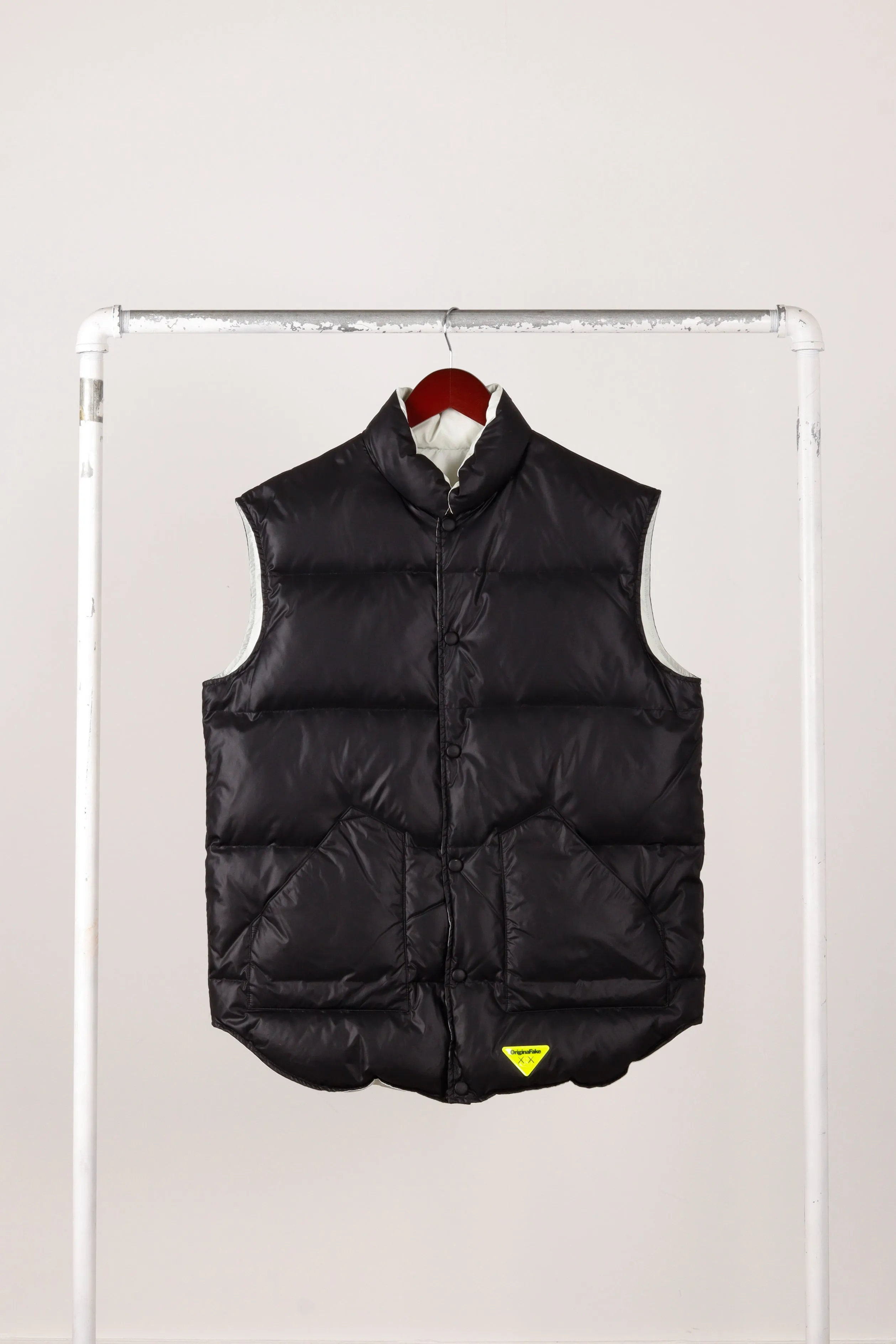 KAWS x Original Fake FW07 'Victory' Reversible Down Vest Black (2007)