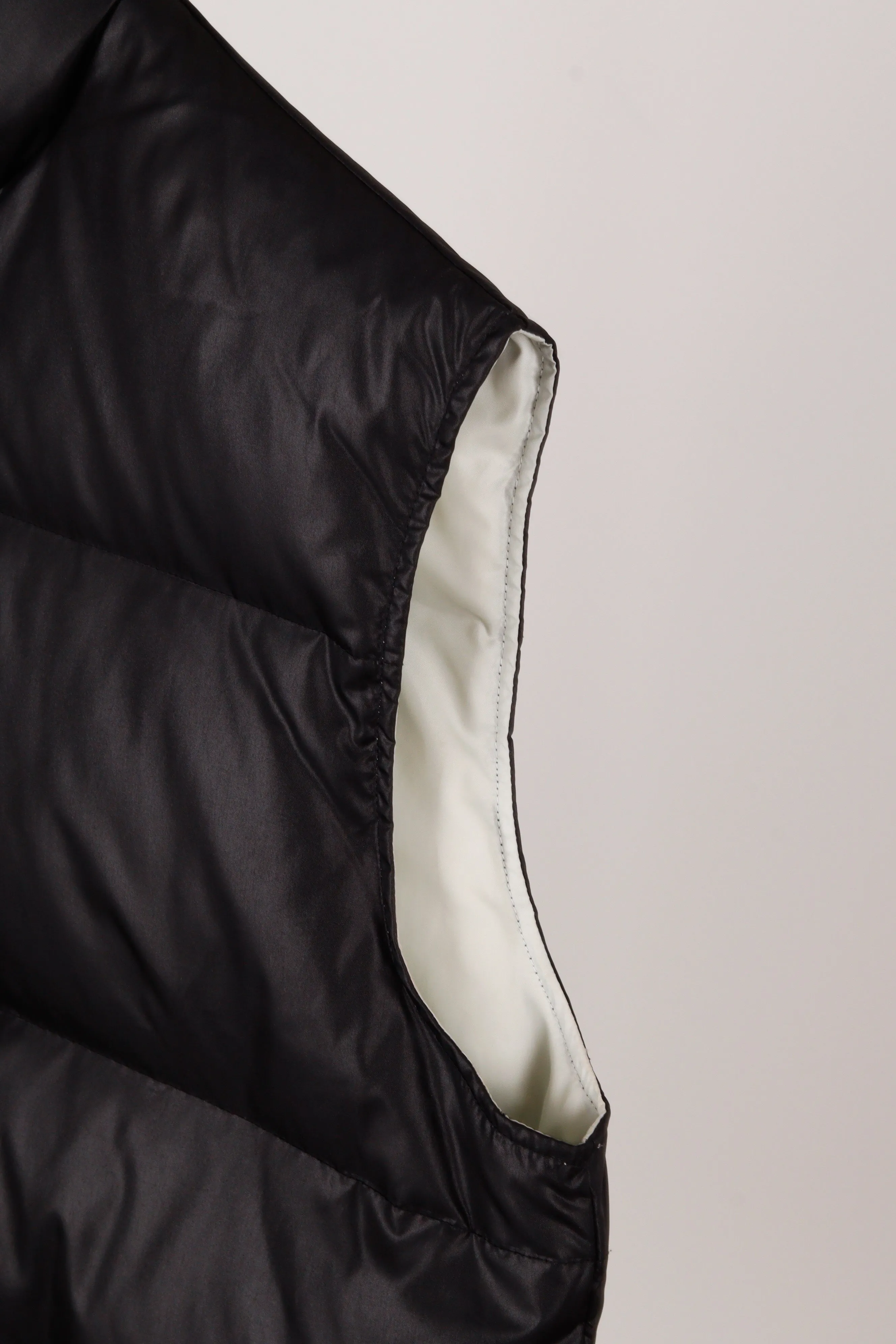 KAWS x Original Fake FW07 'Victory' Reversible Down Vest Black (2007)