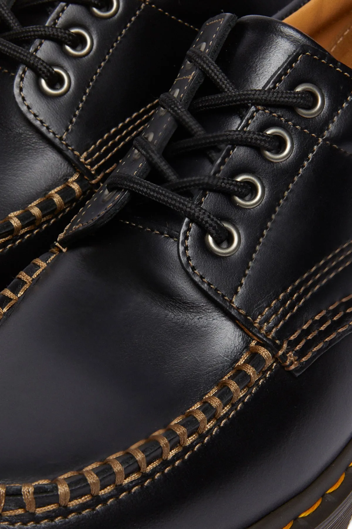 Lowell - Analine Black