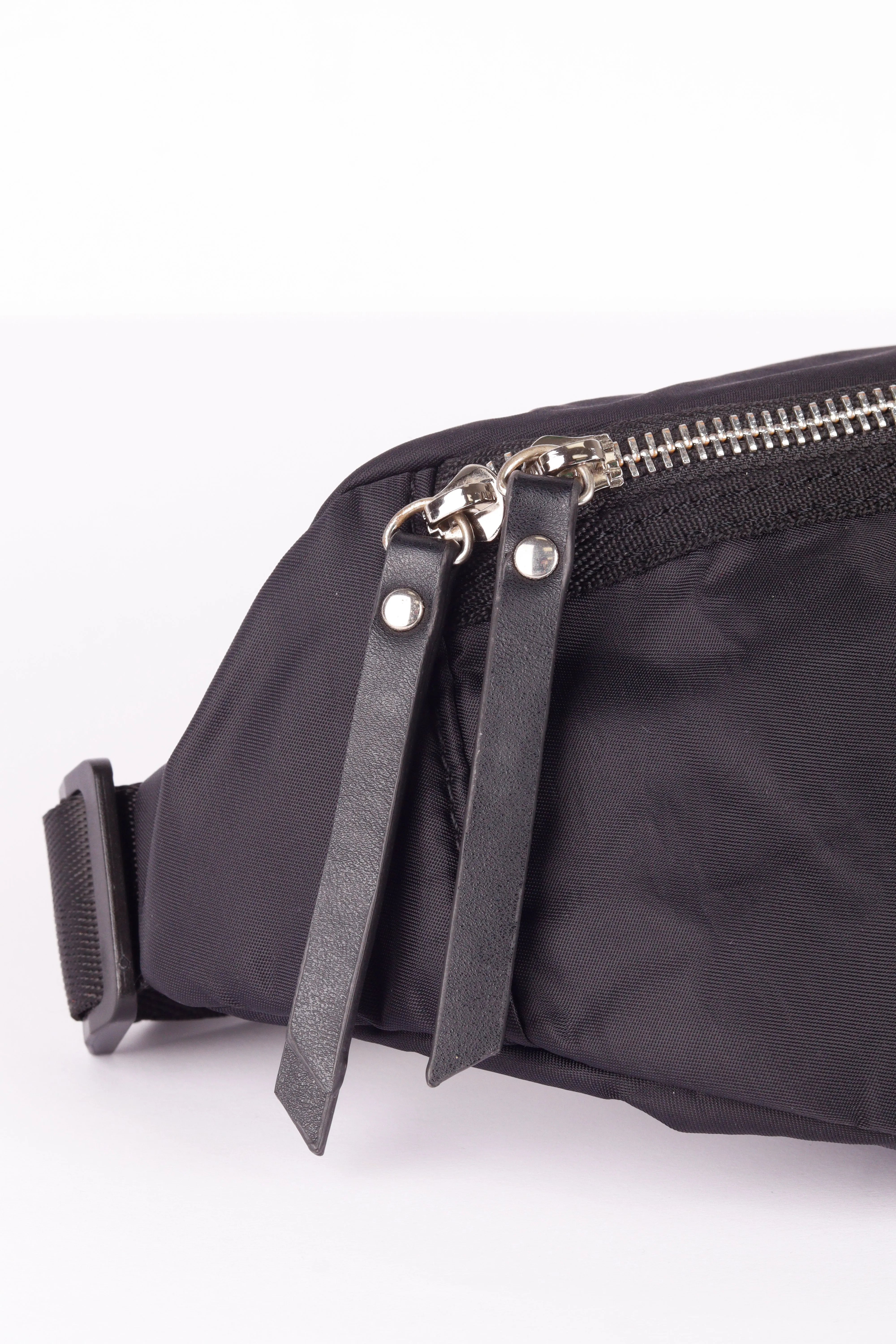 Number (N)ine 'Nylon' Waist Bag Black