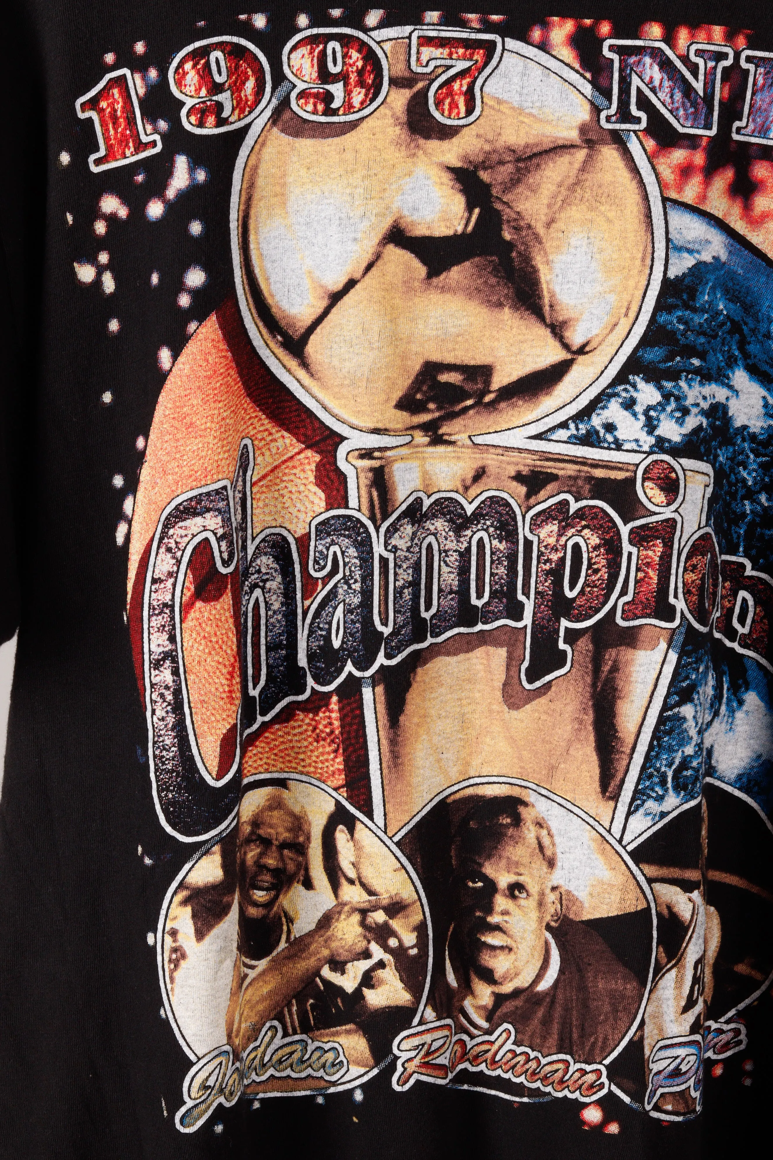 Vintage 1997 Chicago Bulls '97 NBA Champions Jordan Rodman Pippen' Tee